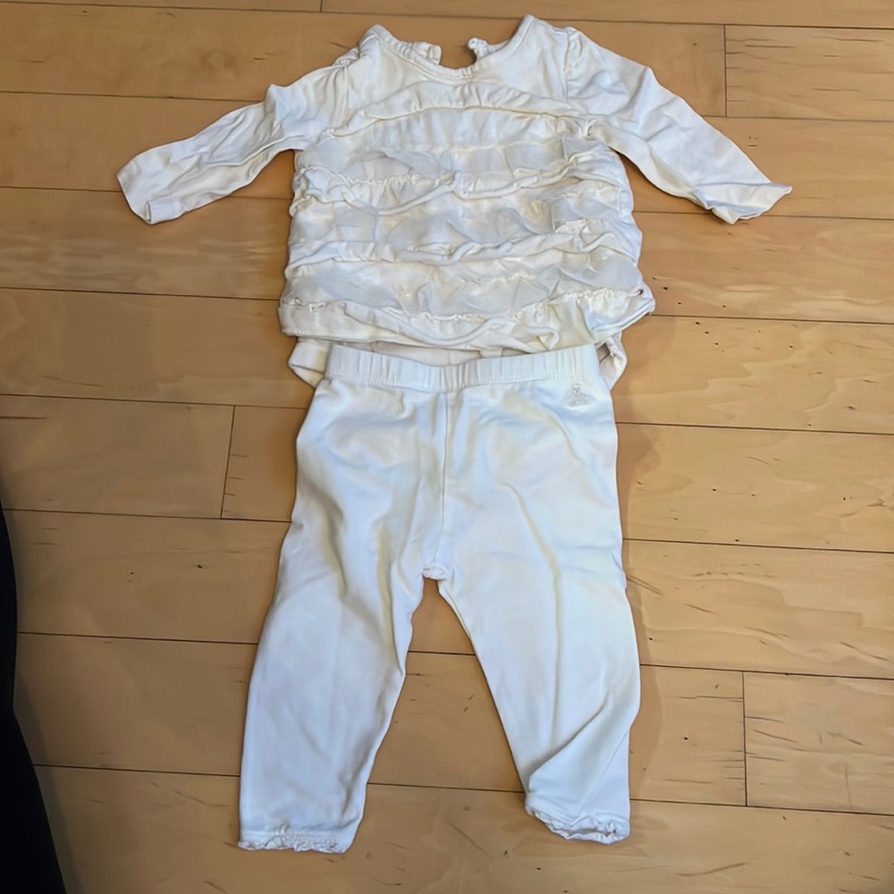 Gap baby ivory ruffle and tulle outfit 3-6 months worn 1x